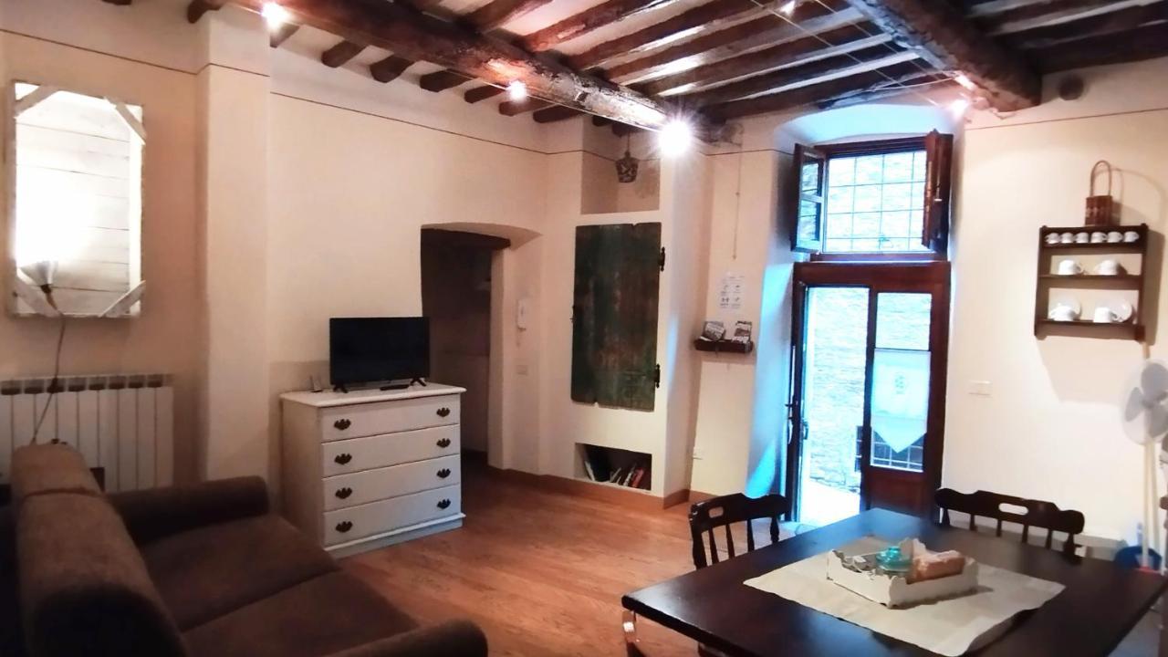 Le Residenze Ristori Apartment กอร์โตนา ภายนอก รูปภาพ
