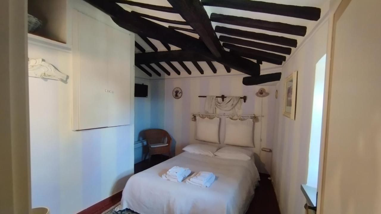 Le Residenze Ristori Apartment กอร์โตนา ภายนอก รูปภาพ