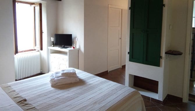 Le Residenze Ristori Apartment กอร์โตนา ภายนอก รูปภาพ